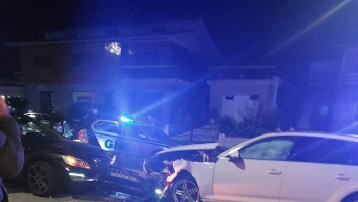 Três feridos em colisão entre dois carros em Felgueiras